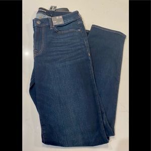NEW! Express Jeans 32 x 34.. hyper stretch, straight leg